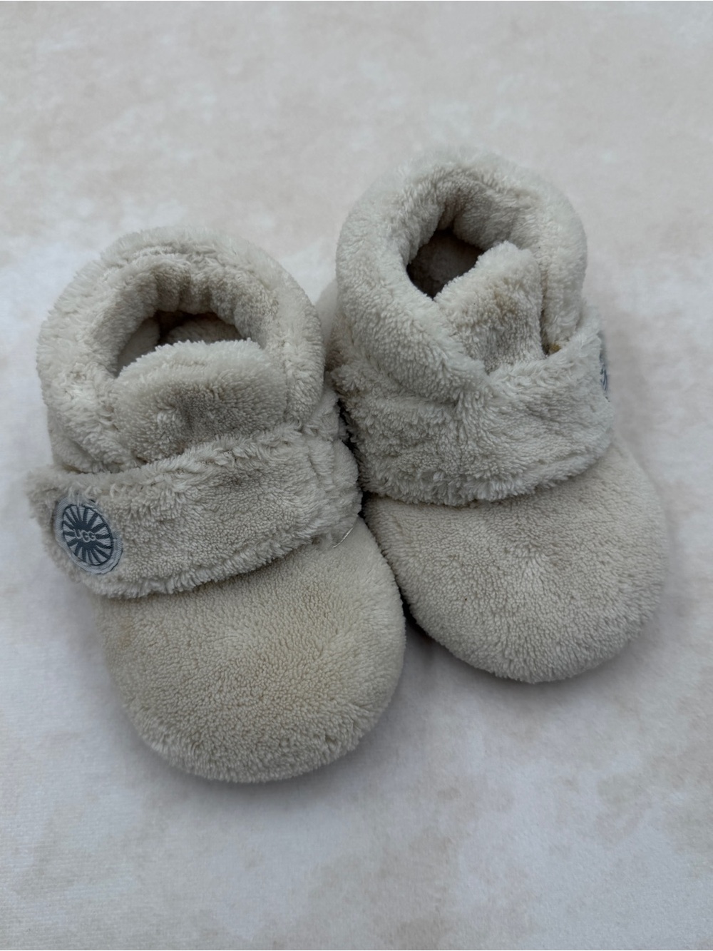 UGG Cozy Plush Baby Booties - Cream